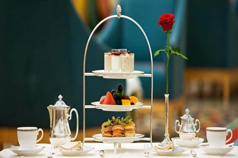 Afternoon-hightea-Burj-Al-Arab-5