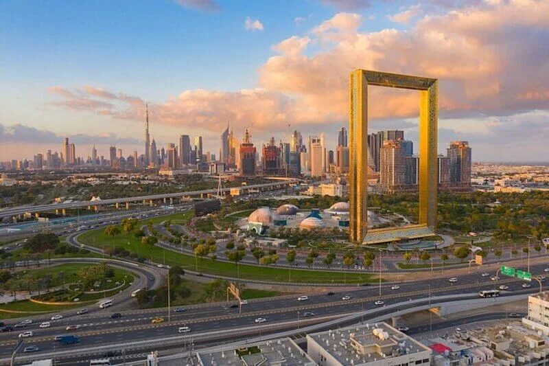 Dubai-Frame-1