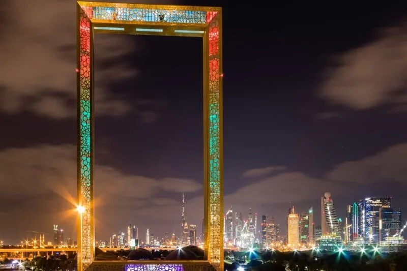 Dubai-Frame-5